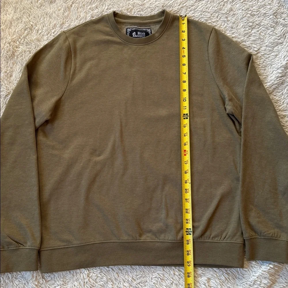 Blind Rooster Men's Olive Green sweatshirt size M